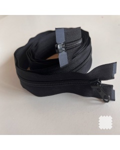 Zip YKK spirálový vel. 5 - černý dělitelný - 204 cm